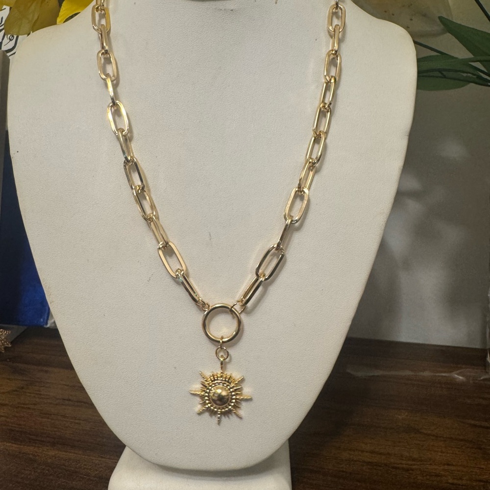 GLAMOUR DENKAYS FASHION NECKLACE - Picture 6 of 8